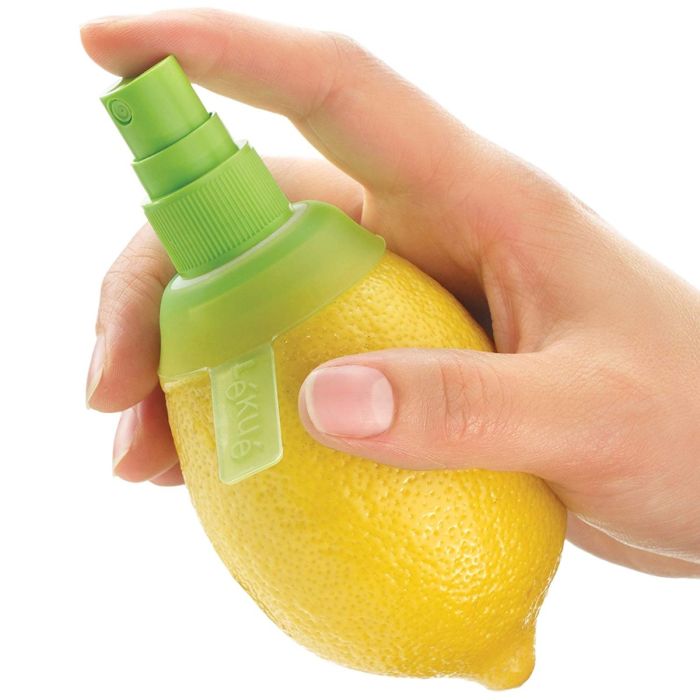 Spray Spruzzatore Spruzzino Spremitore Aromatizzatore Sprayer Spremi Premi  Agrumi Limone Arancia Lime Frutta Cedro Limoni